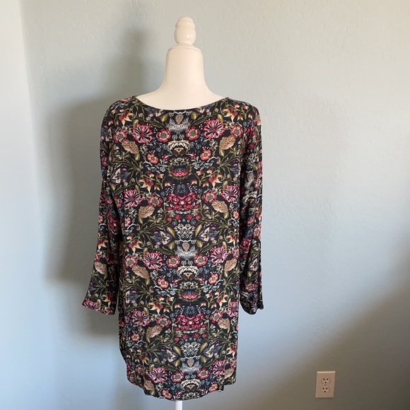 J. Jill long , long sleeve floral pattern sz L - Picture 2 of 4